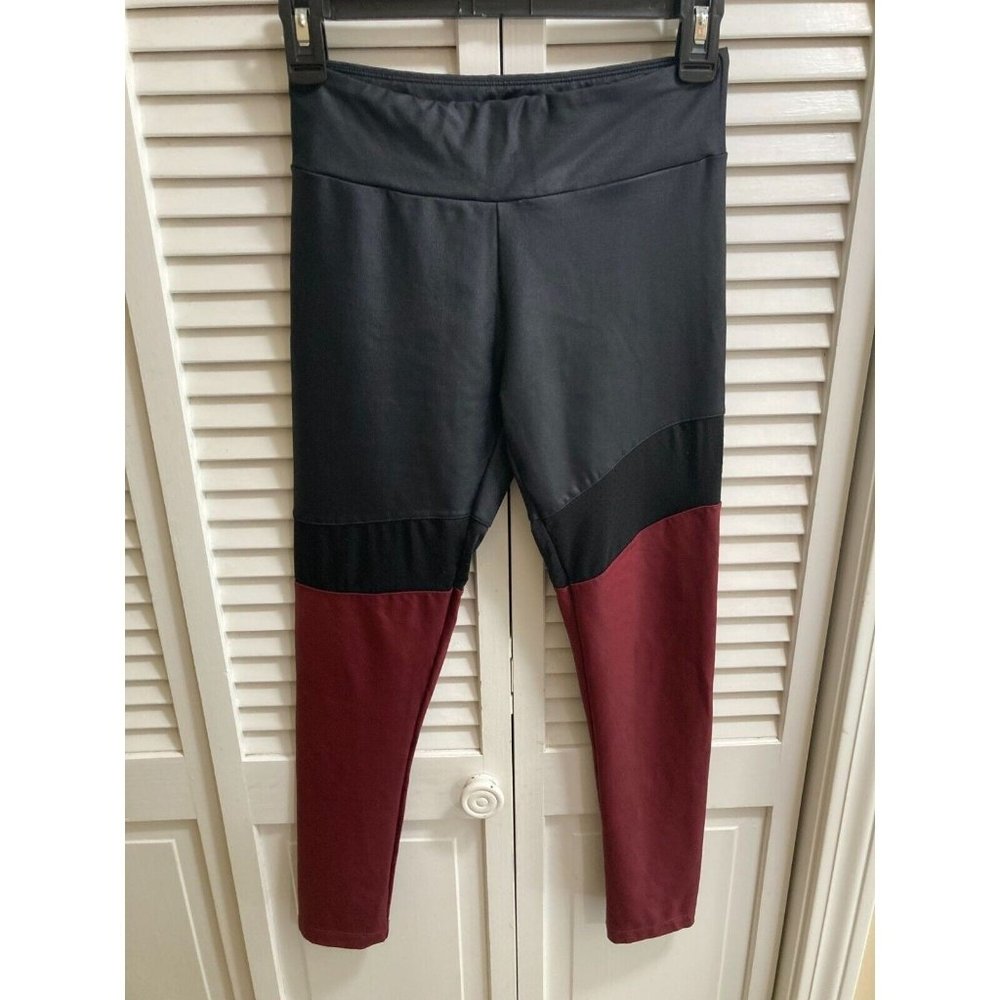 Peony & Me Wine Red & Black Colorblock Leggings w Mesh Thigh Panels Size XS